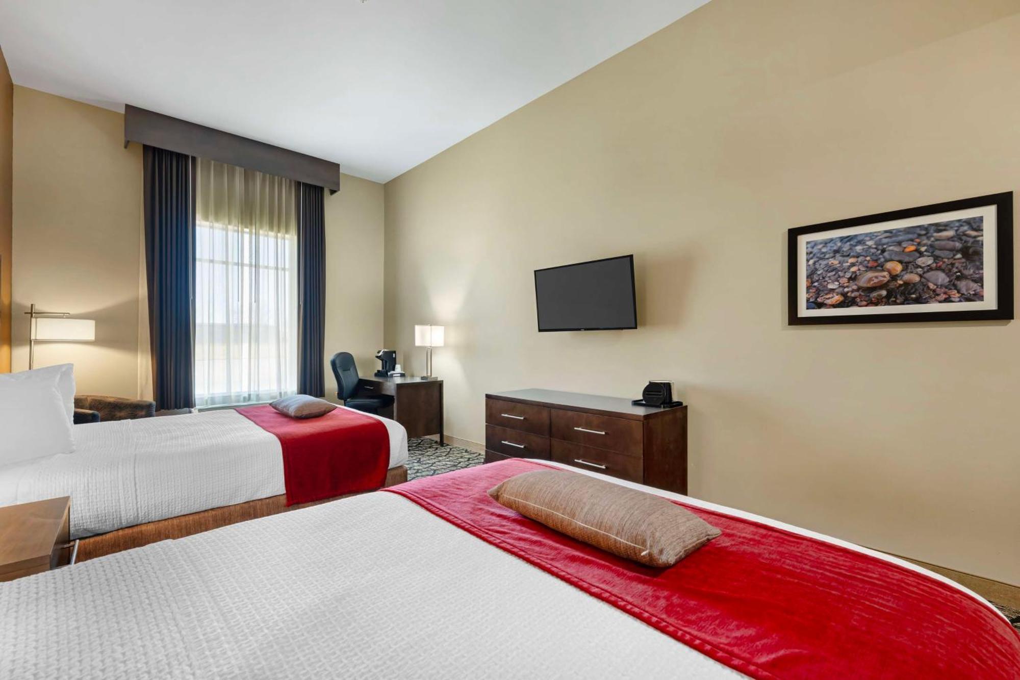 Best Western Plus Lakeview Hotel Madison Екстериор снимка