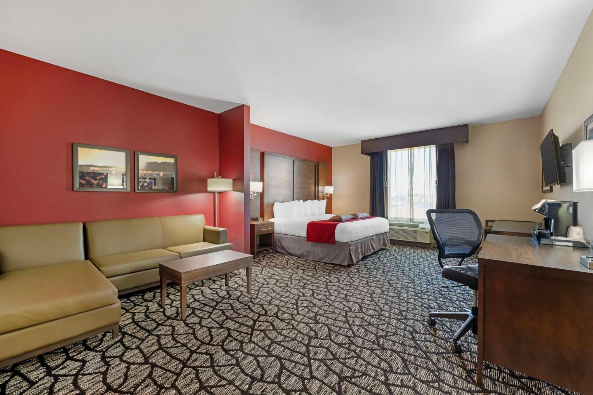 Best Western Plus Lakeview Hotel Madison Екстериор снимка