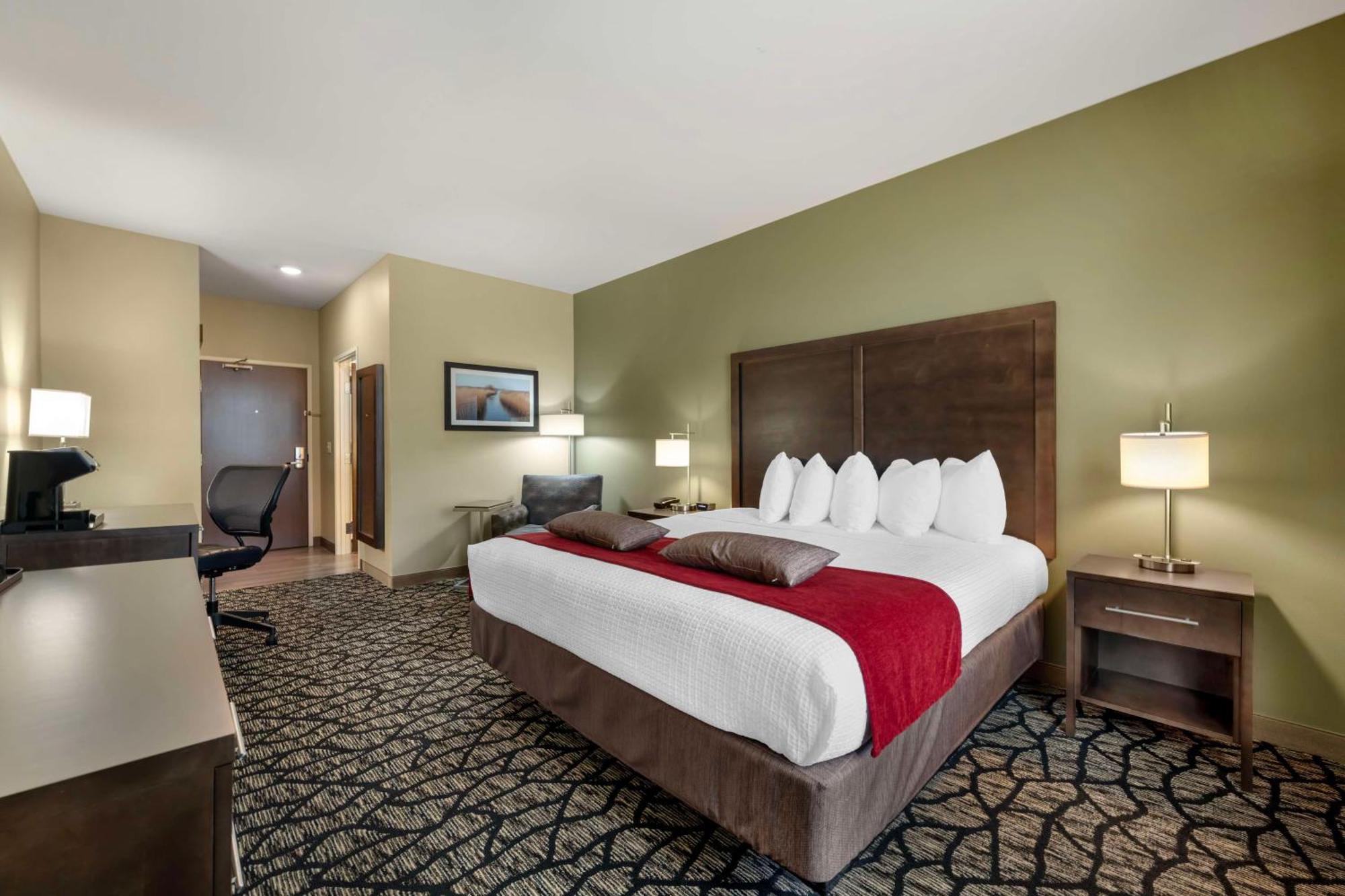 Best Western Plus Lakeview Hotel Madison Екстериор снимка