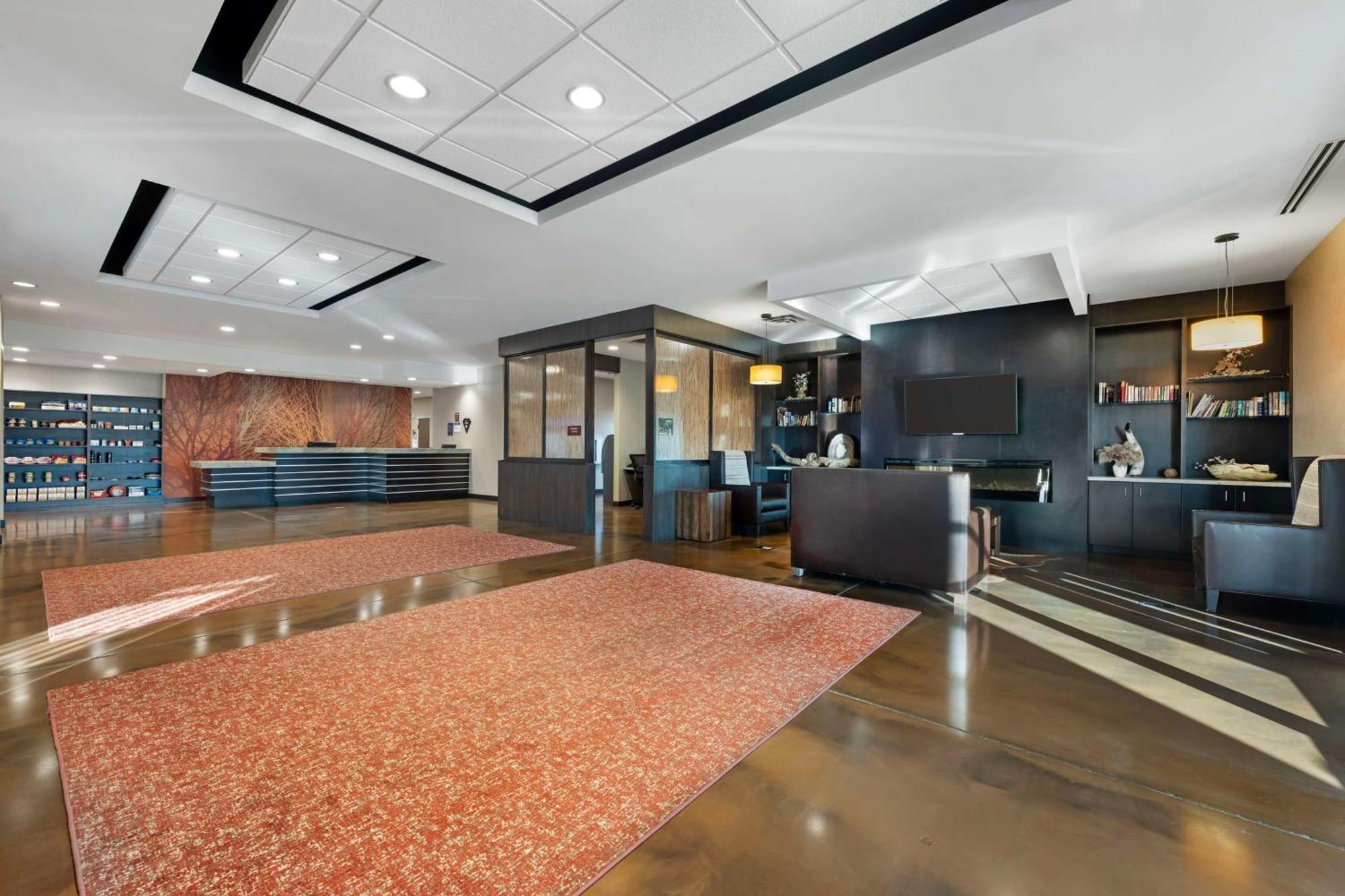 Best Western Plus Lakeview Hotel Madison Екстериор снимка