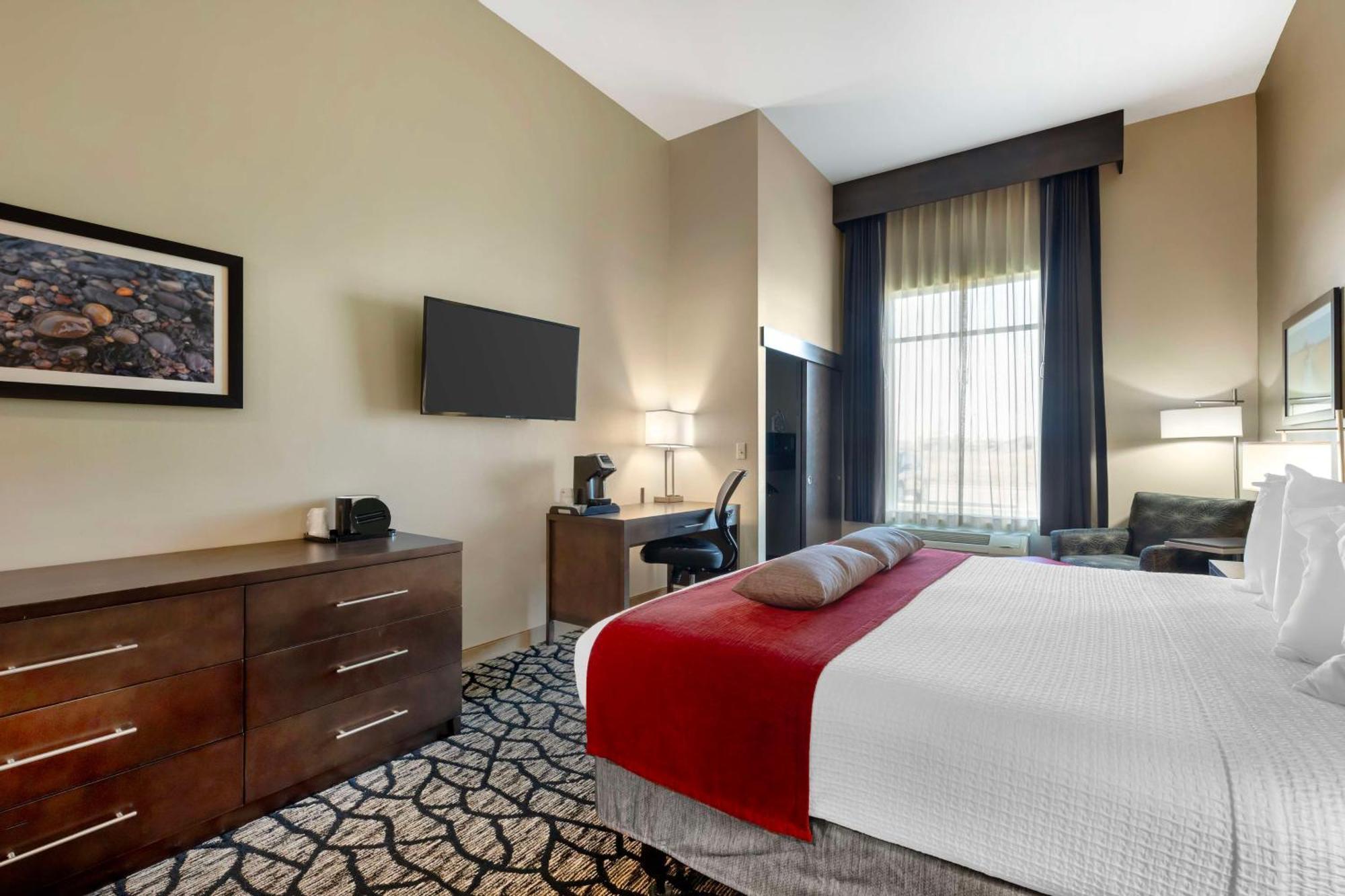 Best Western Plus Lakeview Hotel Madison Екстериор снимка